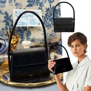 🆕 OROTON 🧿 NWOT Arden Small Leather Structured Shoulder Bag, Black Leather